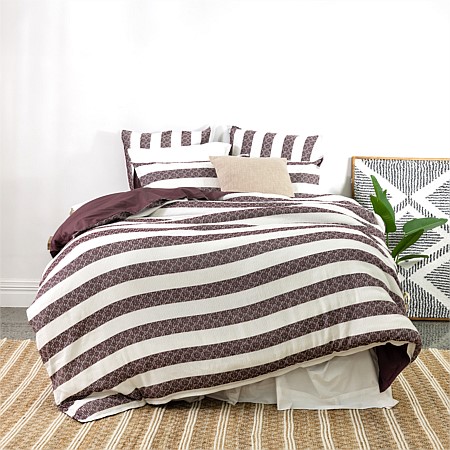 Cove Cabo Yarn Dyed Cotton Striped Duvet Cover Set
