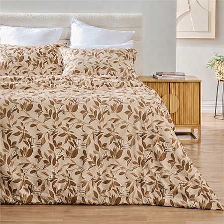 Hometones Eliza Duvet Cover Set