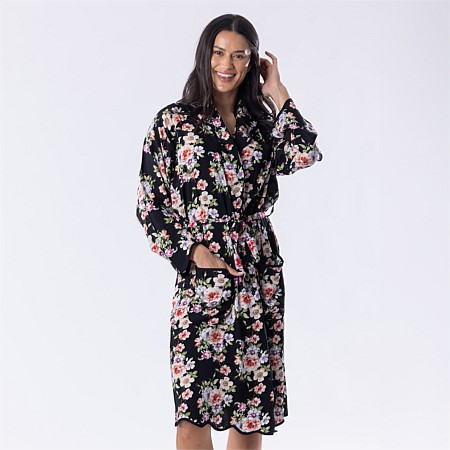 Gracious Living Black Scallop Floral Bathrobe 