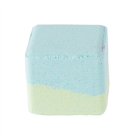 Grace & Gild Fun Double Layer Bath Bomb Green Tea 50g