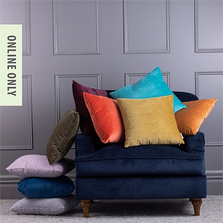Design Republique Nicole Velvet Cushion