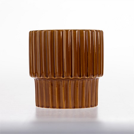 Marlo Ezra Planter